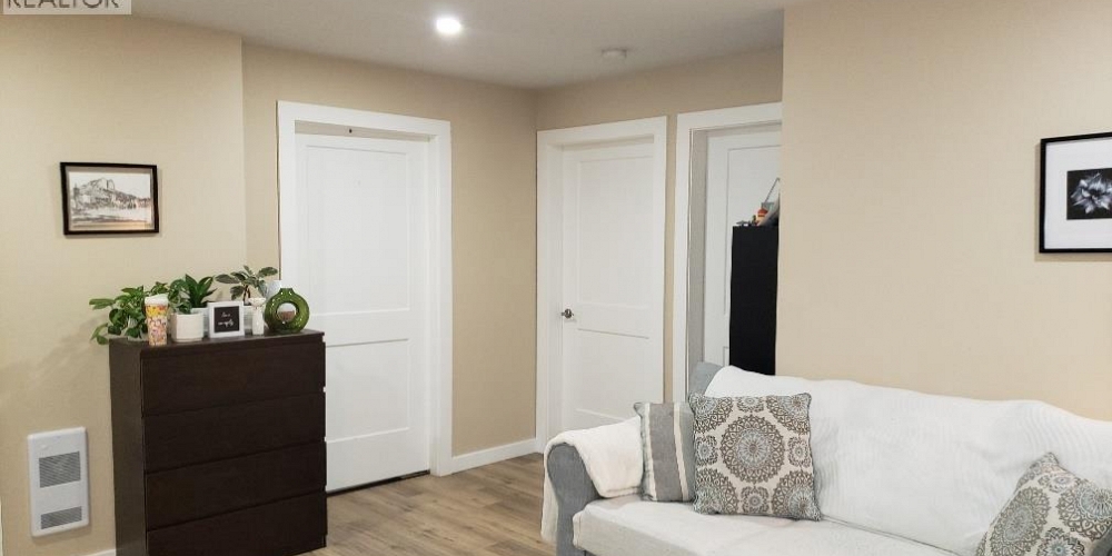 4702 PARK AVENUE Terrace Photo 15 4702 PARK AVENUE Terrace Photo 15